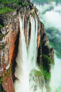 Salto Angel - najwyższy wodospad świata (fot. Ministerio De Turismo De Venezuela)