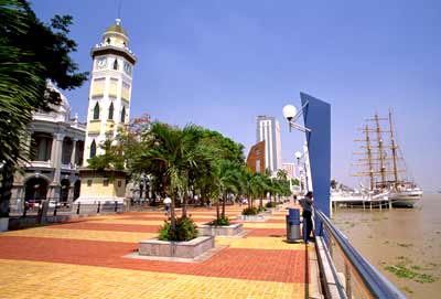 Malecon 2000 w Guayaquil - promenada nad rzeką Guayas (fot. Metropolitan-Touring.com)