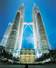 Petronas Towers w Kuala Lumpur.