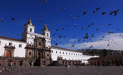 Kościół i Klasztor św. Franciszka z XVI-XVII w. w Quito.