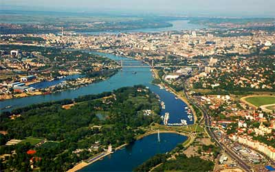 Widok na Belgrad - stolicę Czarnogóry, fot. wikimedia.org/Vlada Marinković, licencja CC ASA 3.0