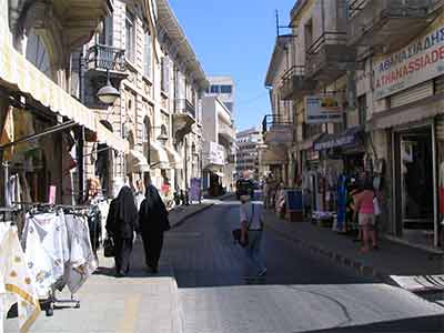 Jedna z ulic w Limassol.