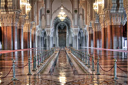 Wnętrze meczetu (fot. flickr.com)