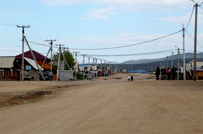 Główna ulica w miejscowości Chużyr