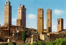 Wieże w San Gimignano (fot. viagginrete-it.it)